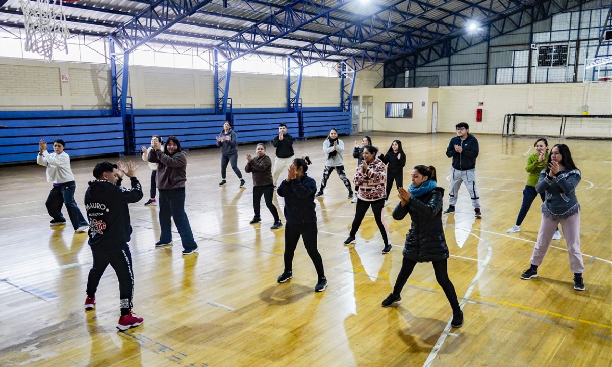 clases-certificacion-baile-entretenido-1-medium